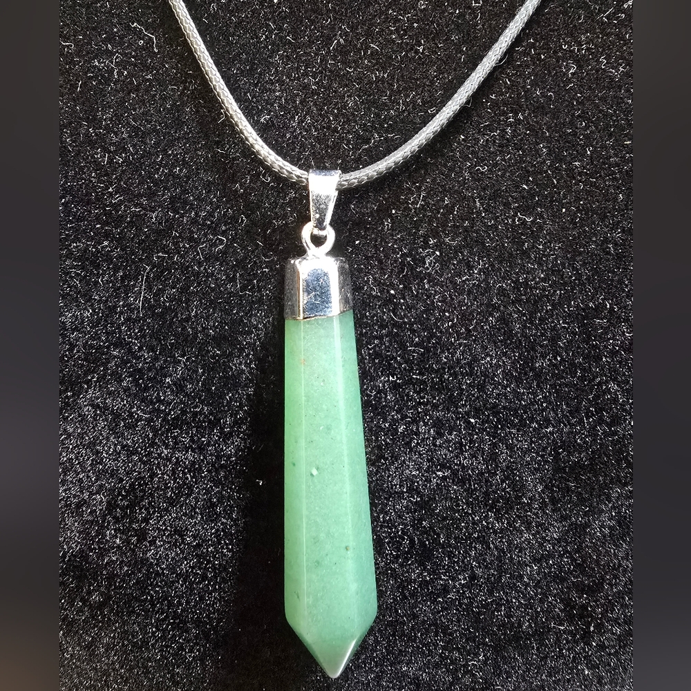 Green Adventurine Crystal Pendant Necklace